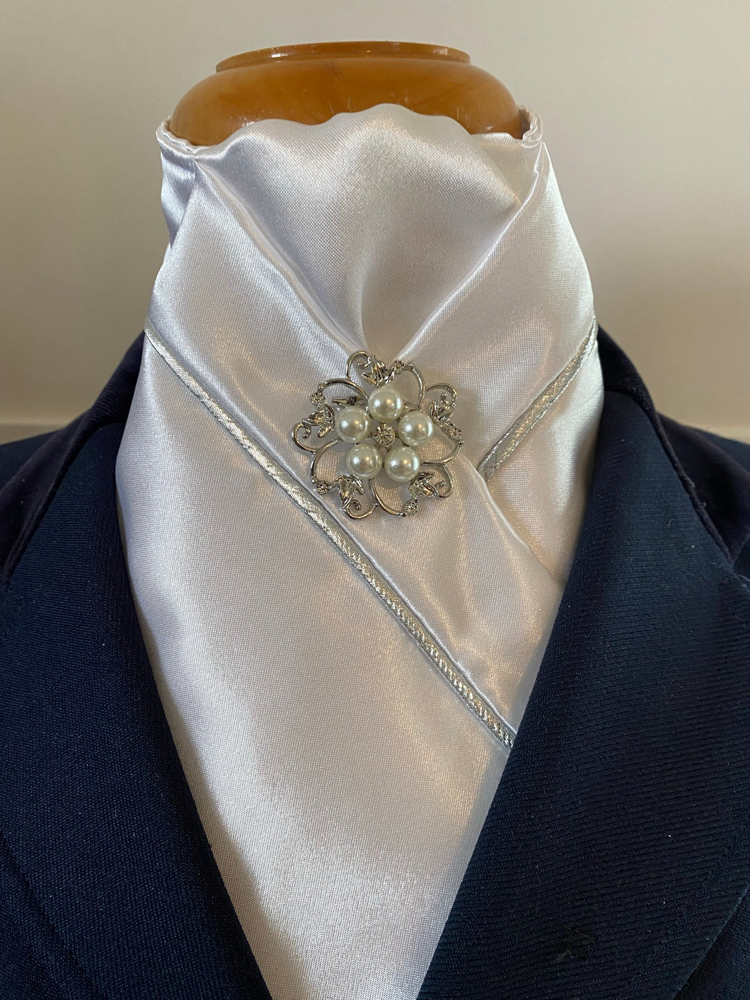 HHD 'Sari’ Ivory Satin Dressage Stock Tie Silver Piping and Pearl Rhinestone Stock Pin